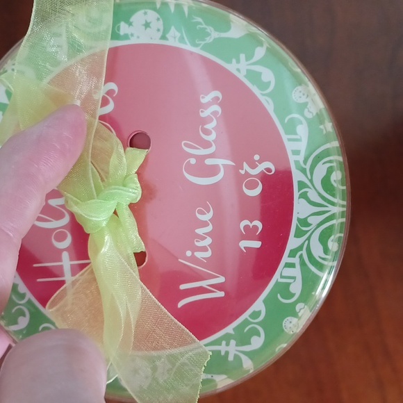 Holiday Wine Glass - 13oz. - Picture 7 of 8